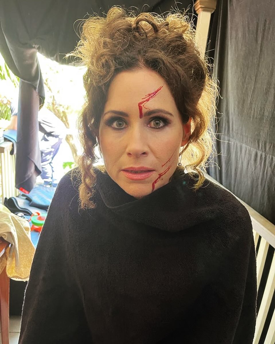 [b]Source:[/b] [url=https://www.instagram.com/p/CzY-K33rsd2/]@dvidjenkins[/url] (Instagram)
[b]Date:[b] 2023-11-08
Keywords: Minnie Driver