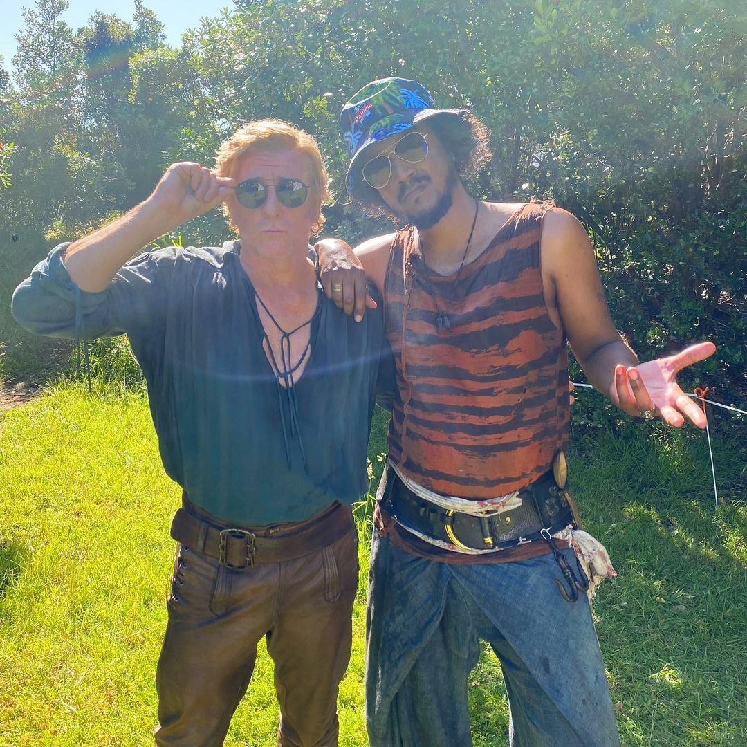 [b]Source:[/b] [url=https://www.instagram.com/p/C3n2isFSV1V/]@sambaschutte[/url] (Instagram)
[b]Date:[b] 2024-02-21
Keywords: Rhys Darby;Samba Schutte